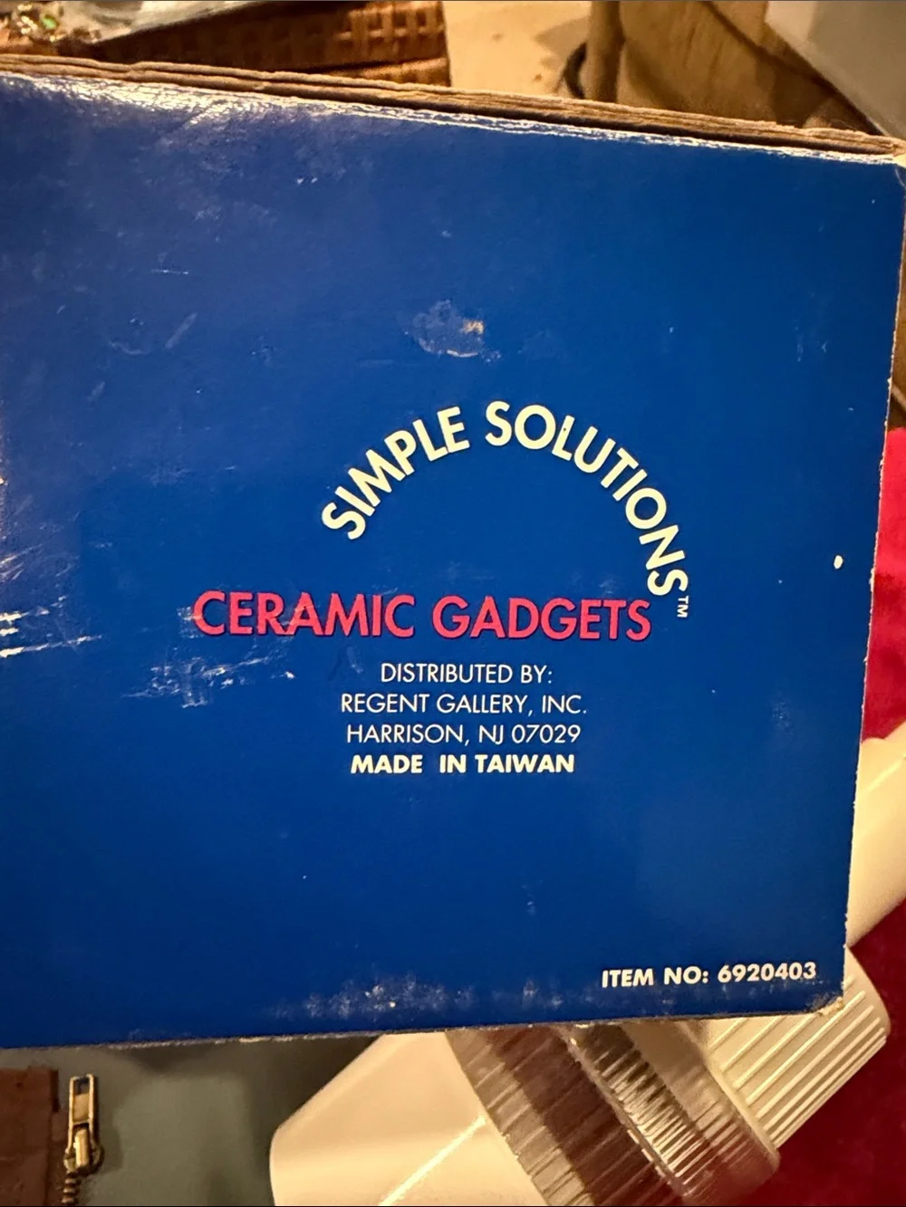 Ceramic Garlic Baker, Vegetable Chopper, Measuring Spoons
